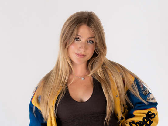 Alyx van der Vorm professional portrait, founder of Clyx